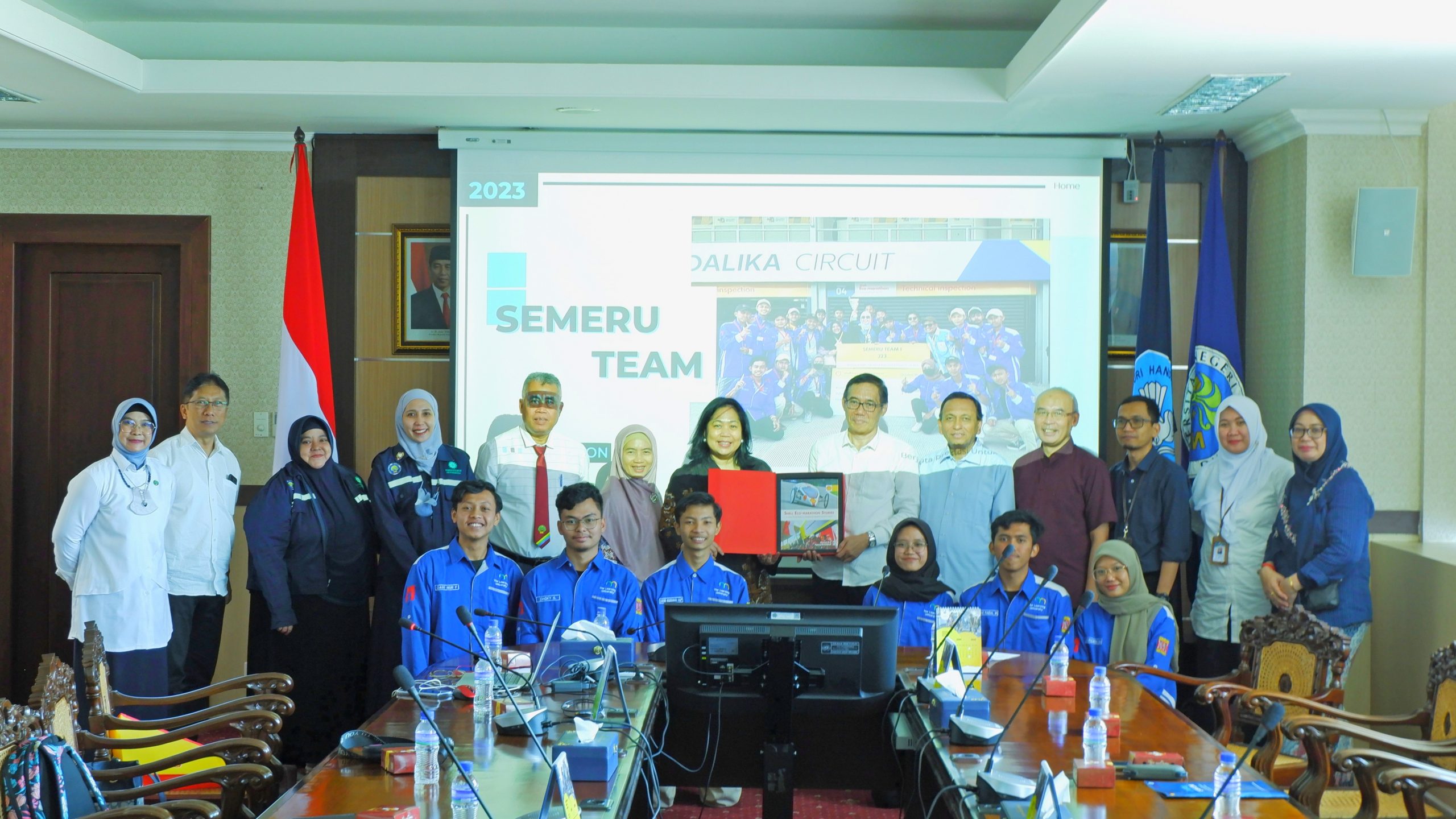 Berkompetisi dengan 15 Negara, Semeru Team 1 & 2 Siap Berlaga dalam Shell ECO Marathon Asia Pacific and The Middle East 2023 