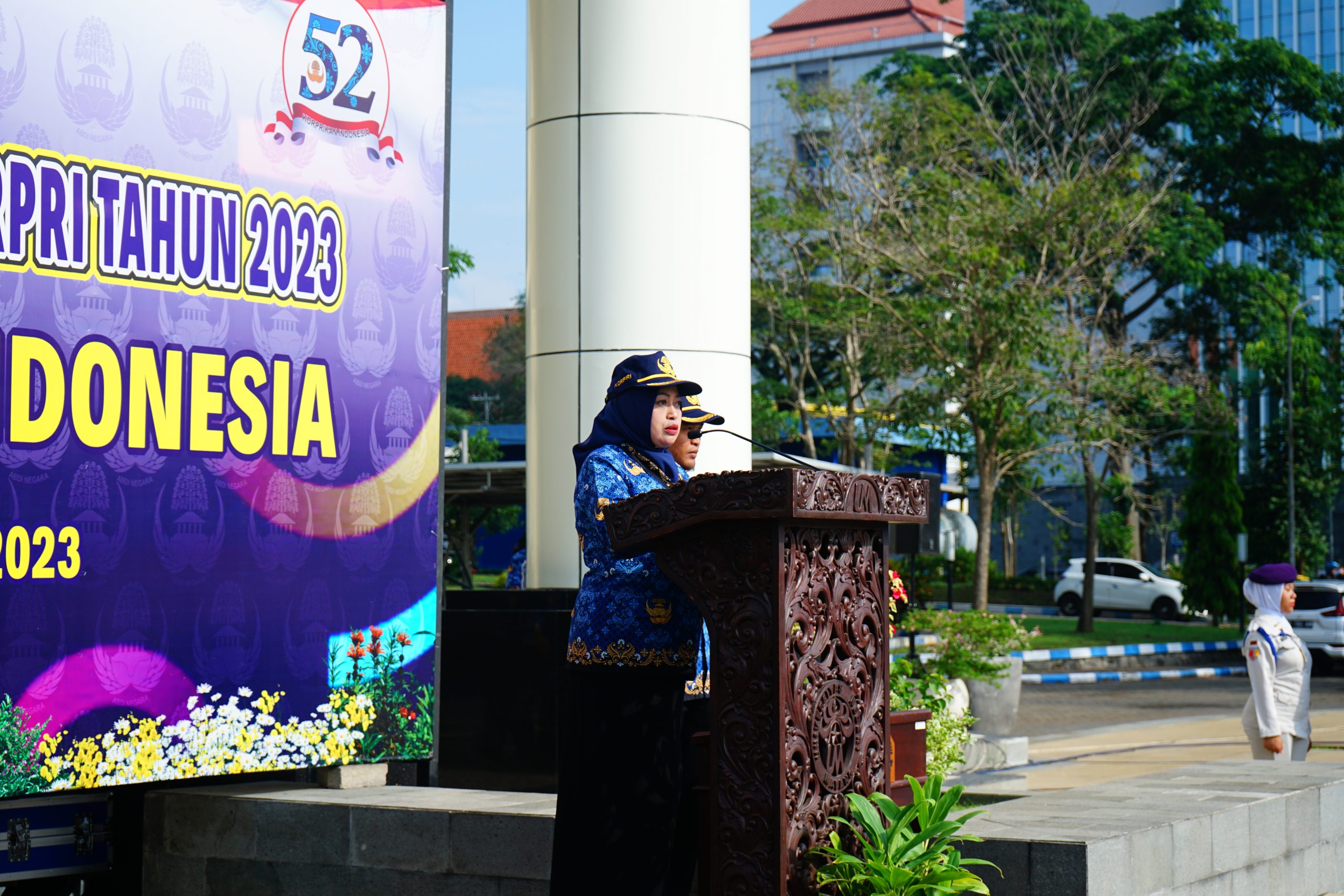 Upacara Puncak HUT Korpri ke-52 Depan Gedung Graha Rektorat