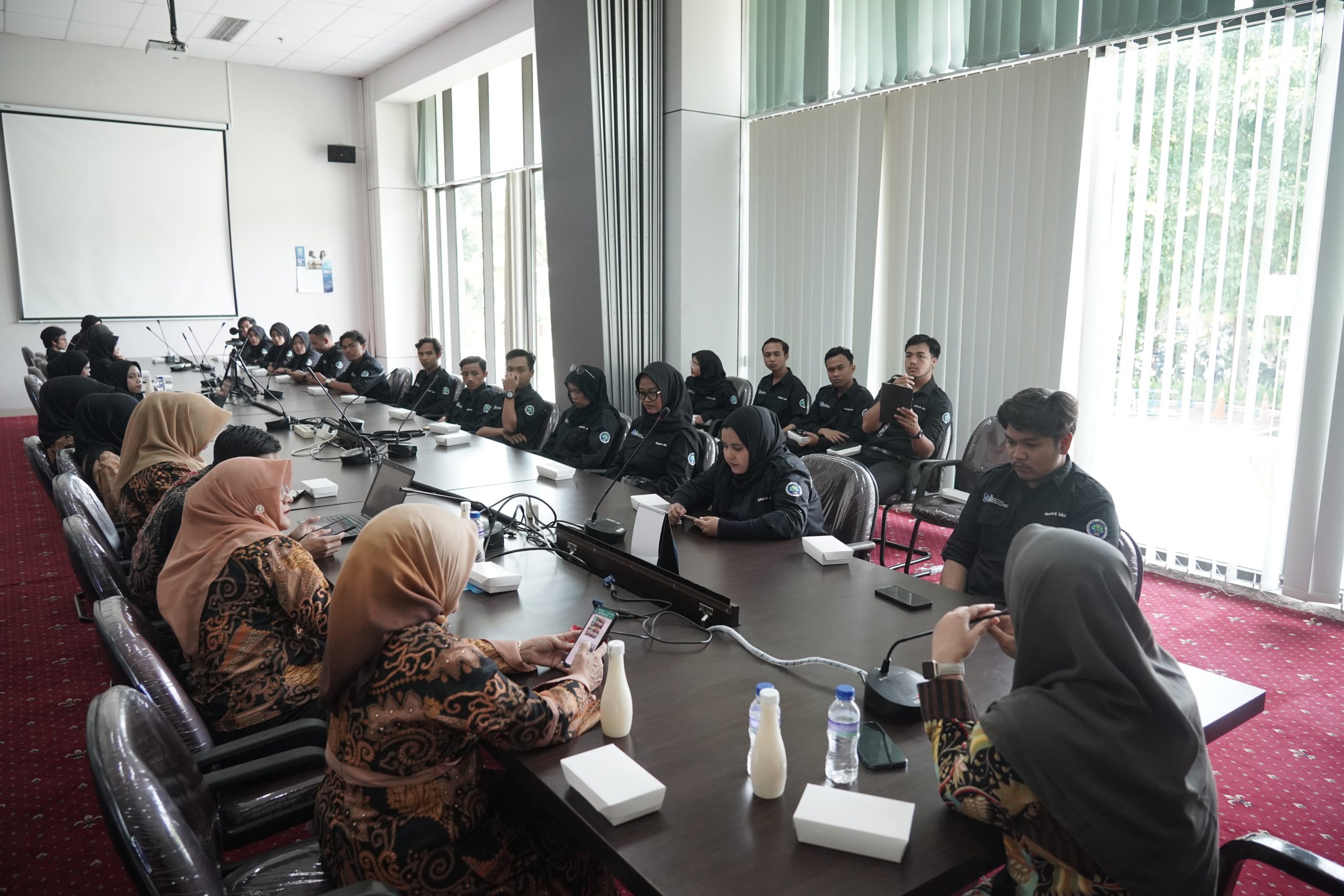 Pelepasan Internship Humas UM Batch 6.0 Mengukir Prestasi dan Memori Indah