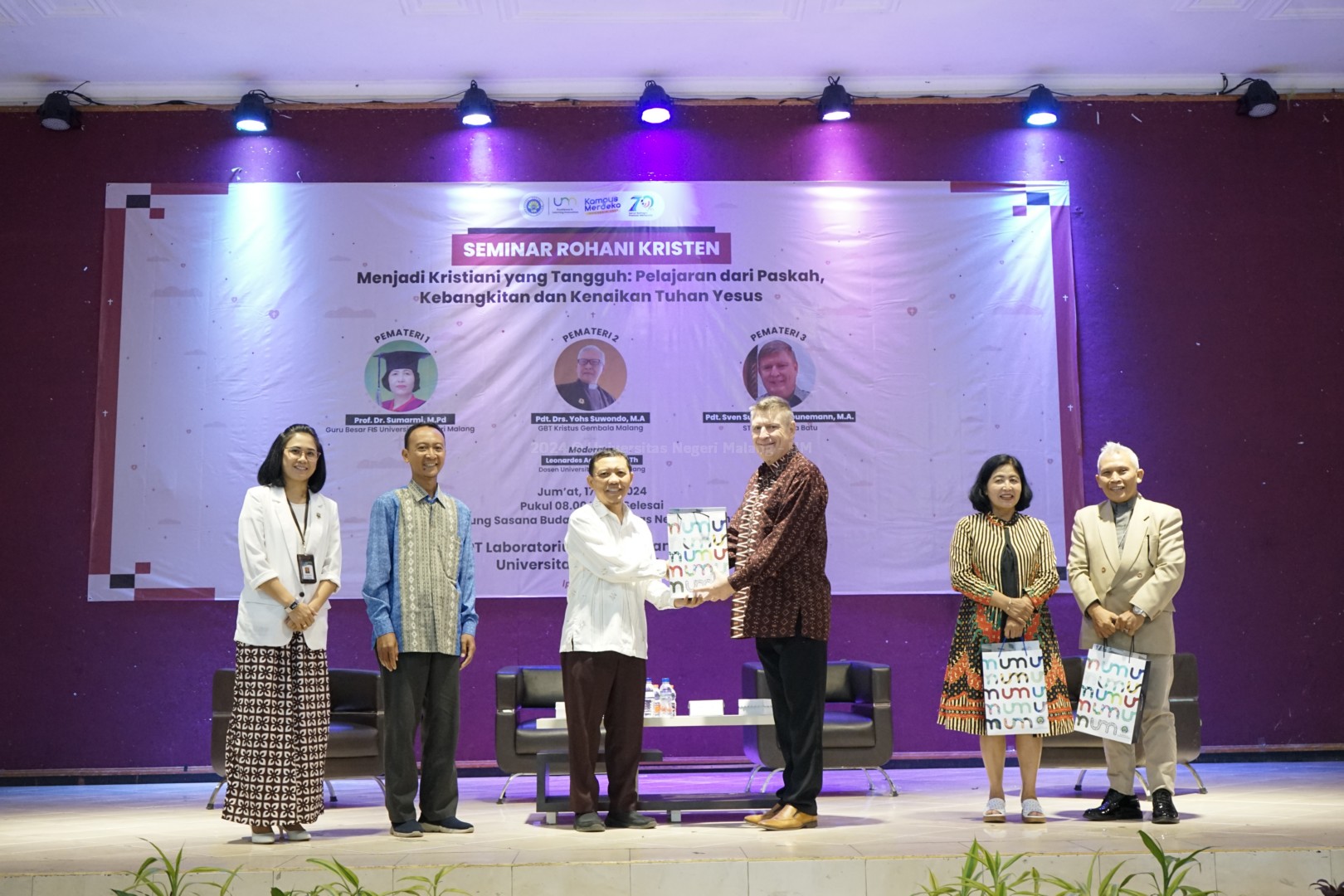 [GALERI] Unit Pelayanan Terpadu (UPT) Laboratorium Pendidikan Agama Kristen Universitas Negeri Malang (UM) Selenggarakan Seminar Rohani Kristen