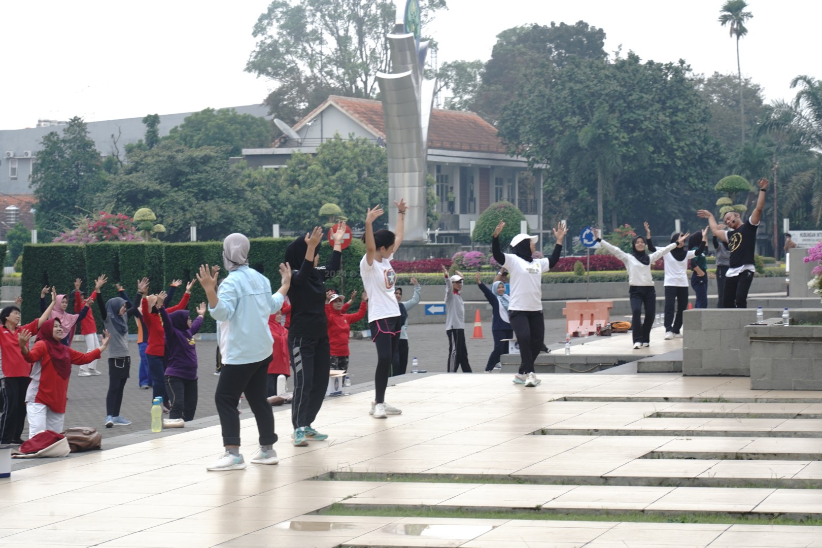 [GALERI] Senam Pagi Bersama | Universitas Negeri Malang (UM)