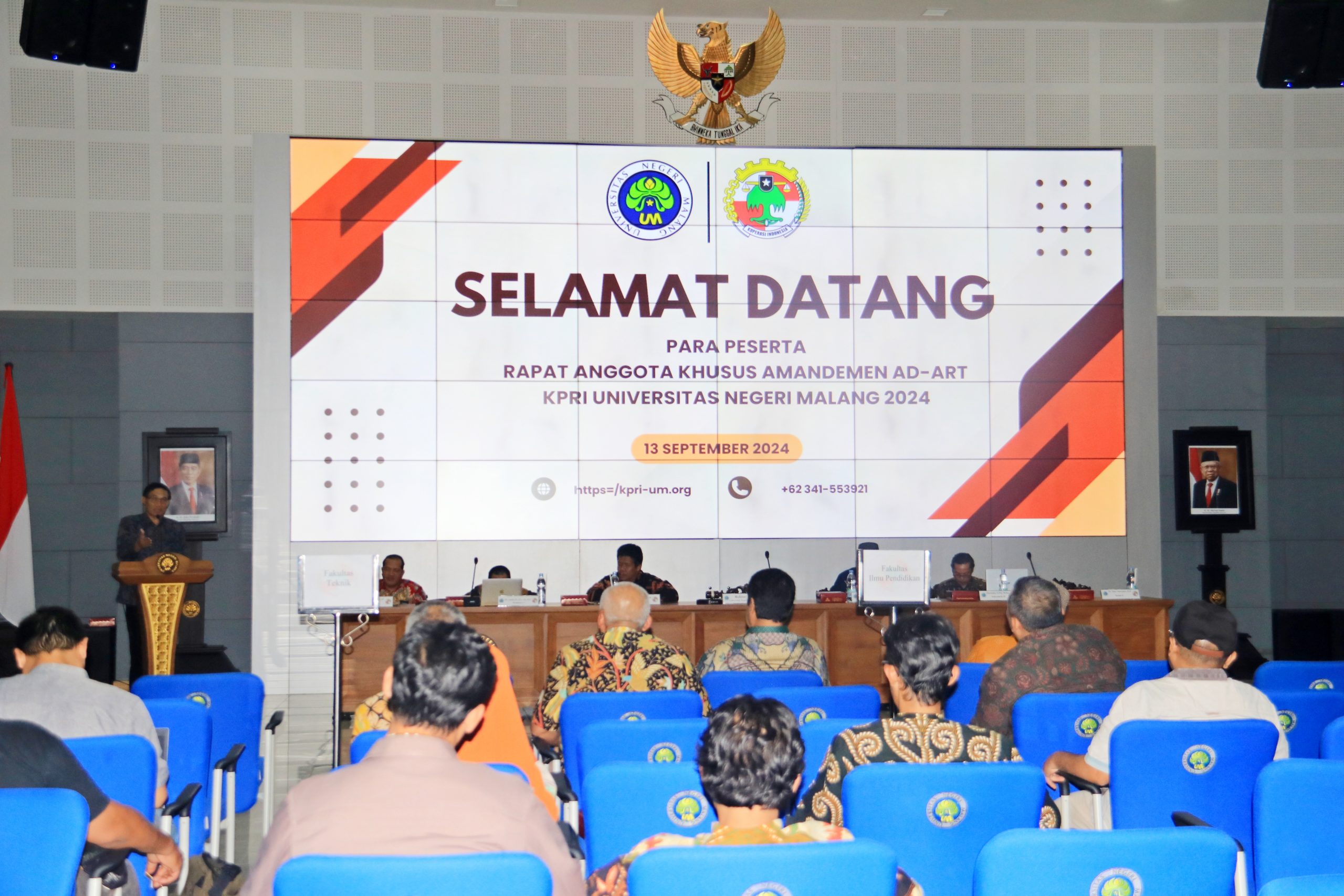 Rapat Anggota Khusus KPRI UM: Penetapan Perubahan dan Pengembangan Unit Koperasi