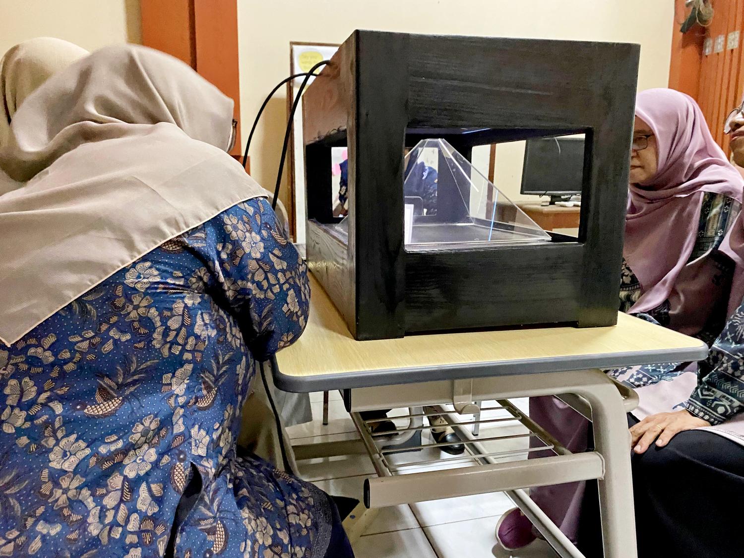 Inovasi 3D Holo-learning UM Tingkatkan Pembelajaran Genetika di Era Digital
