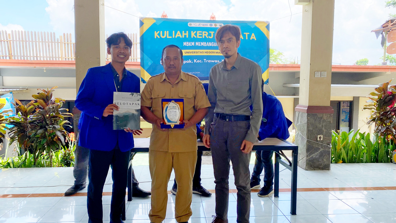 Karya KKN UM untuk Pemberdayaan Ekonomi Lokal Desa Selotapak