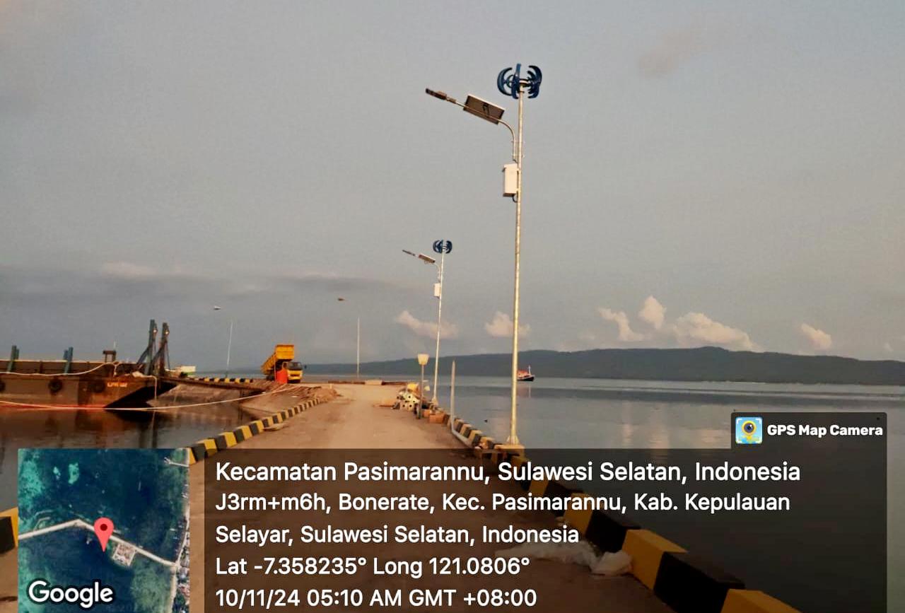 Inovasi PJU Hybrid UM: Solusi Efisiensi Energi Terbarukan untuk Masa Depan