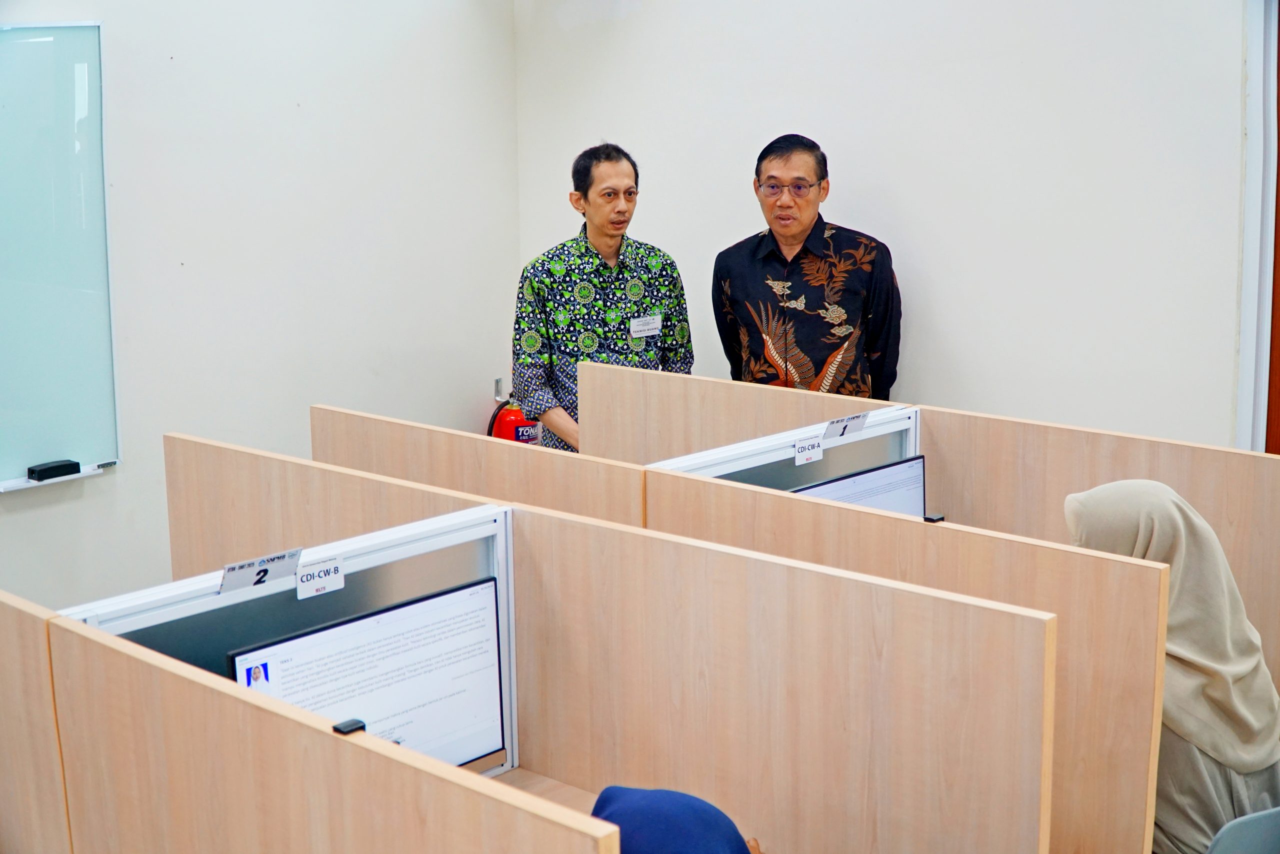 Rektor UM Monitoring Pelaksanaan UTBK SNBT 2025